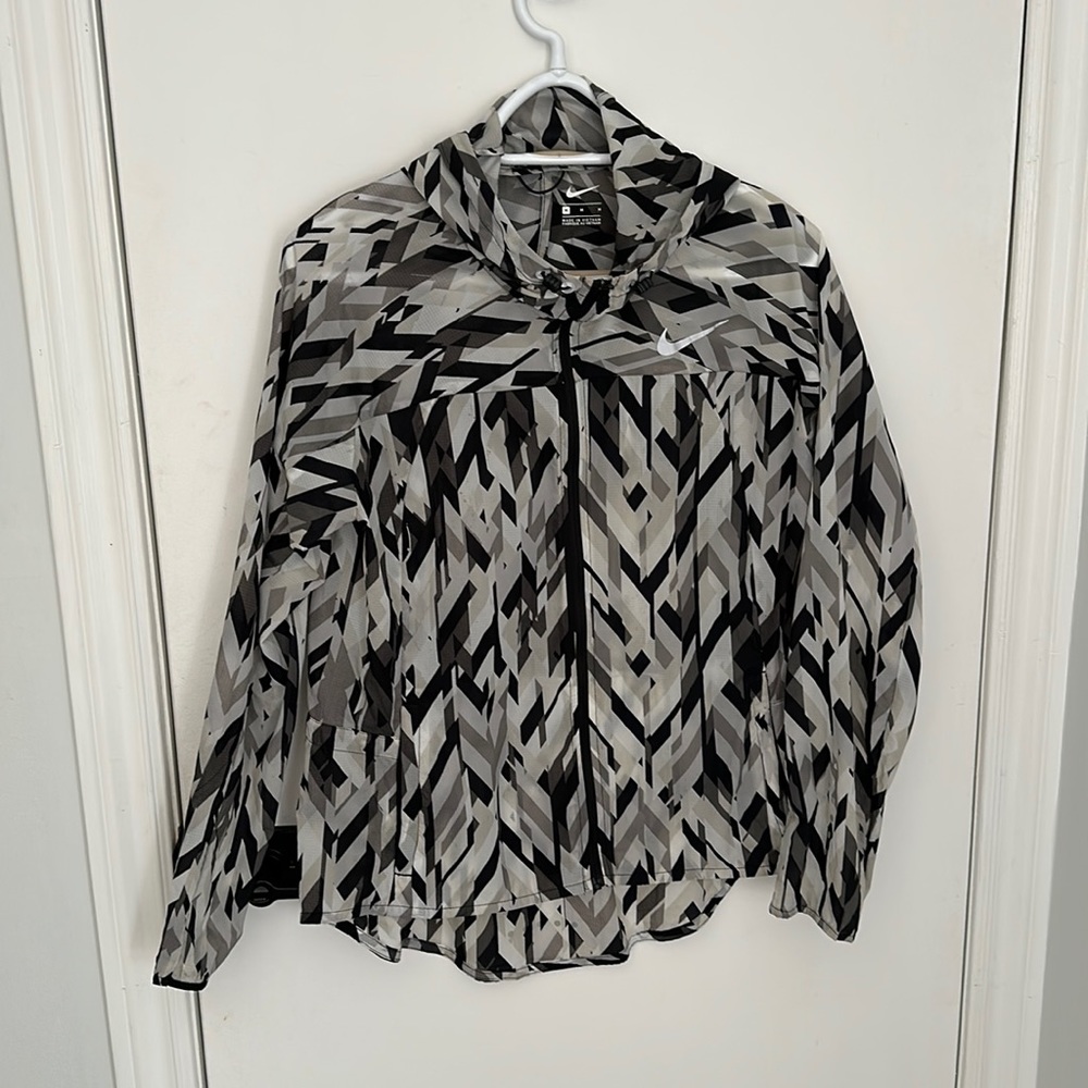 Nike reflective running jacket